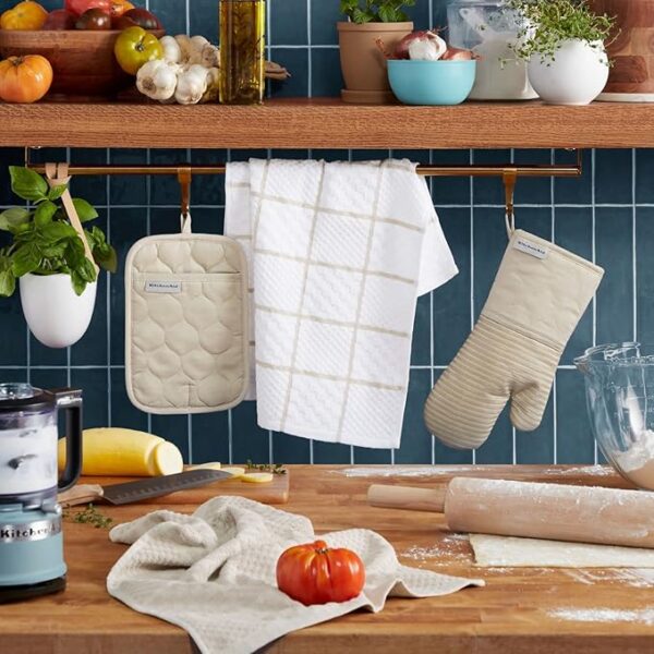 Limited time deal 48% off KITCHENAID Quilted Cotton Terry Cloth Oven Mitt - Image 2